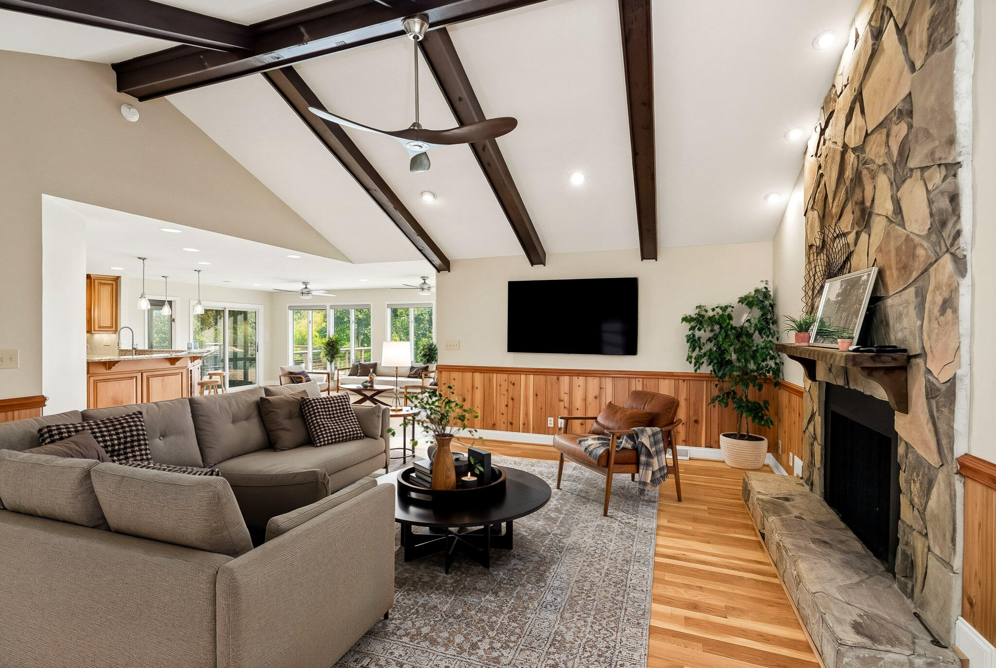 1654 Huntsman Drive