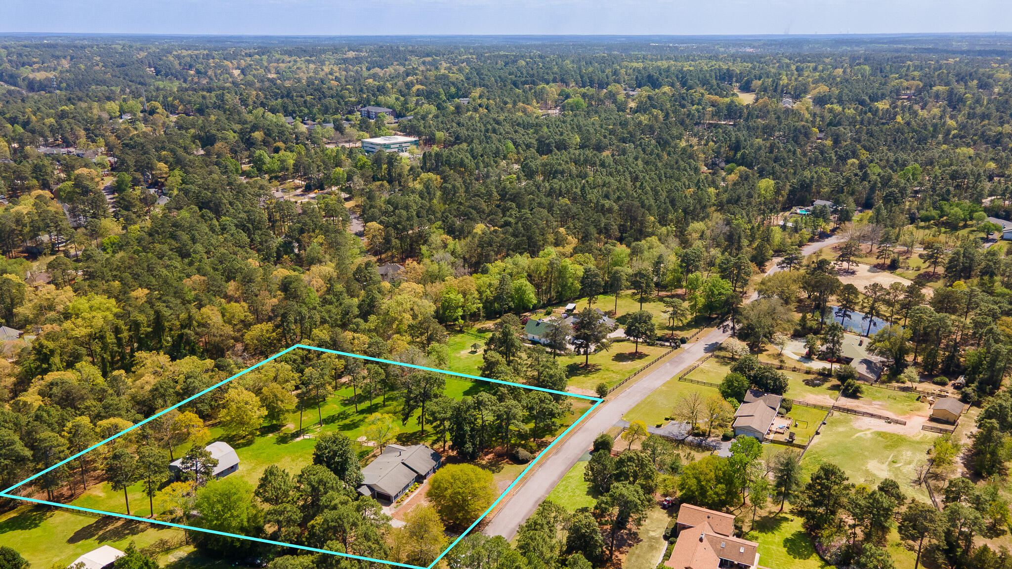 1654 Huntsman Drive