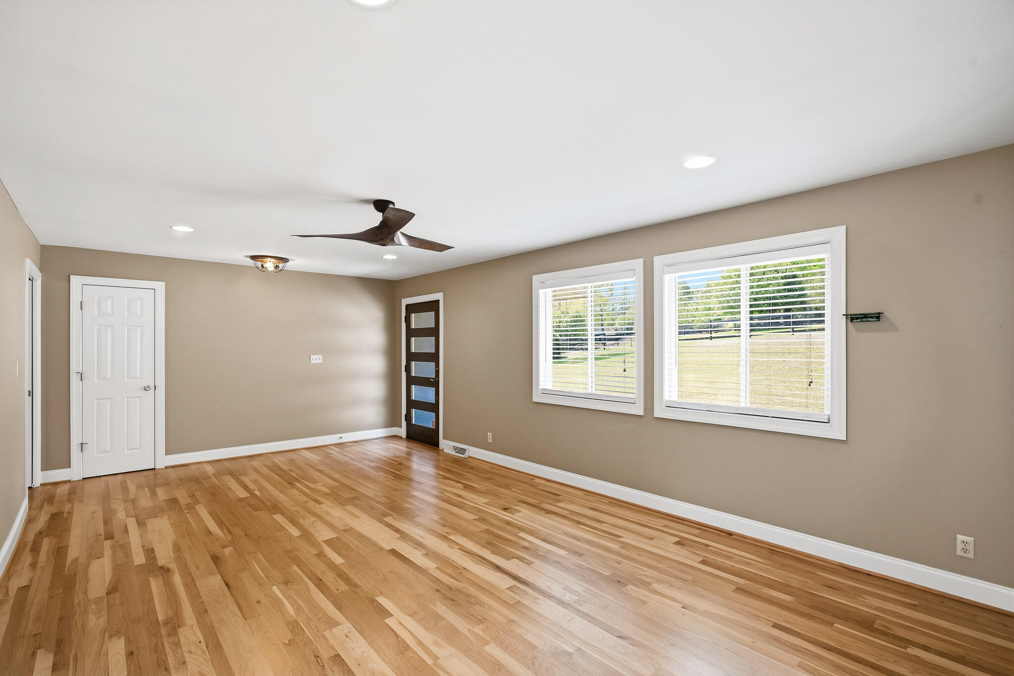 1654 Huntsman Drive