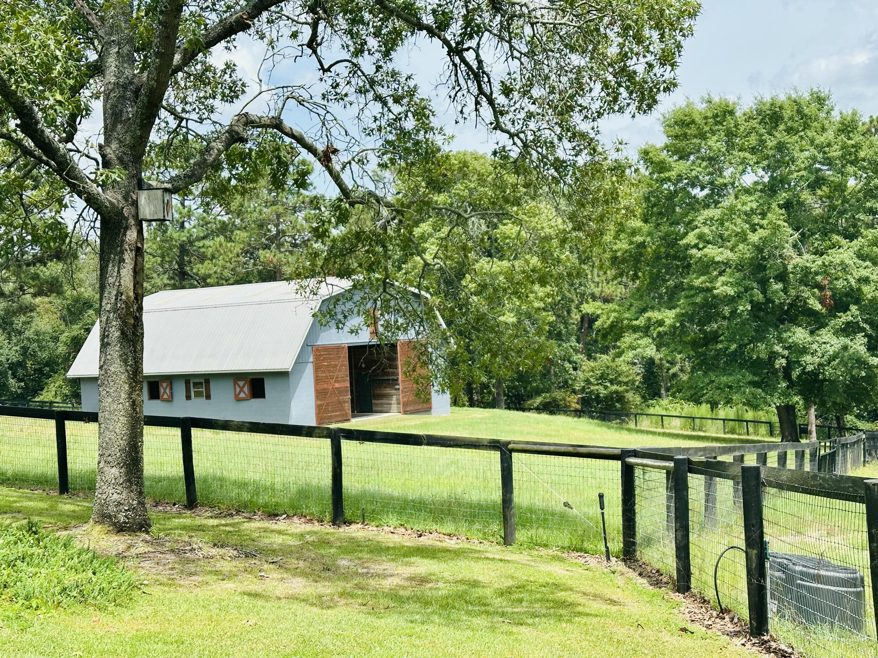 1654 Huntsman Drive