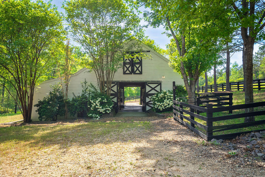 275 Homeward Bound Drive