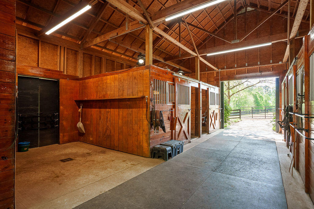 275 Homeward Bound Drive