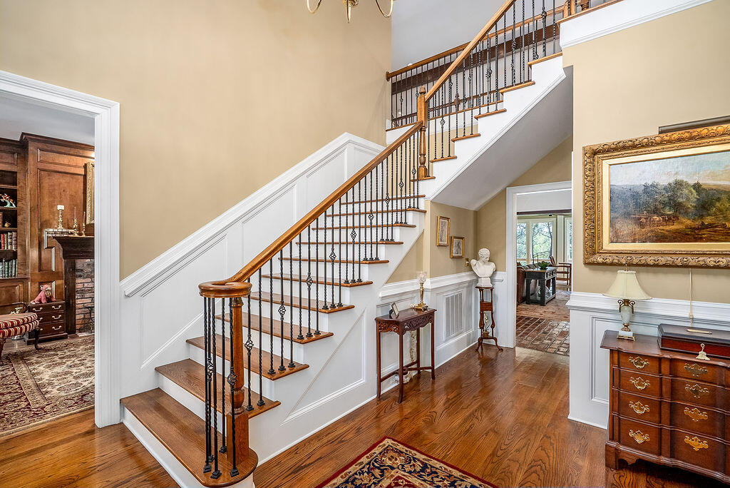 275 Homeward Bound Drive