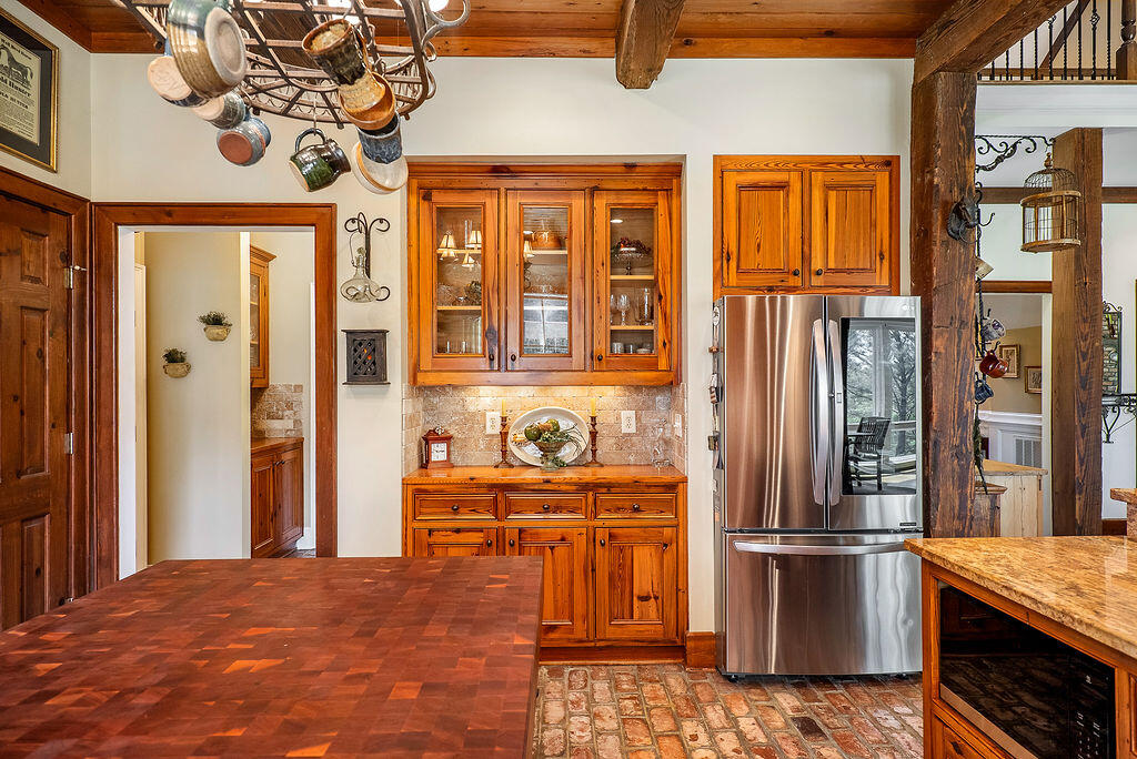 275 Homeward Bound Drive