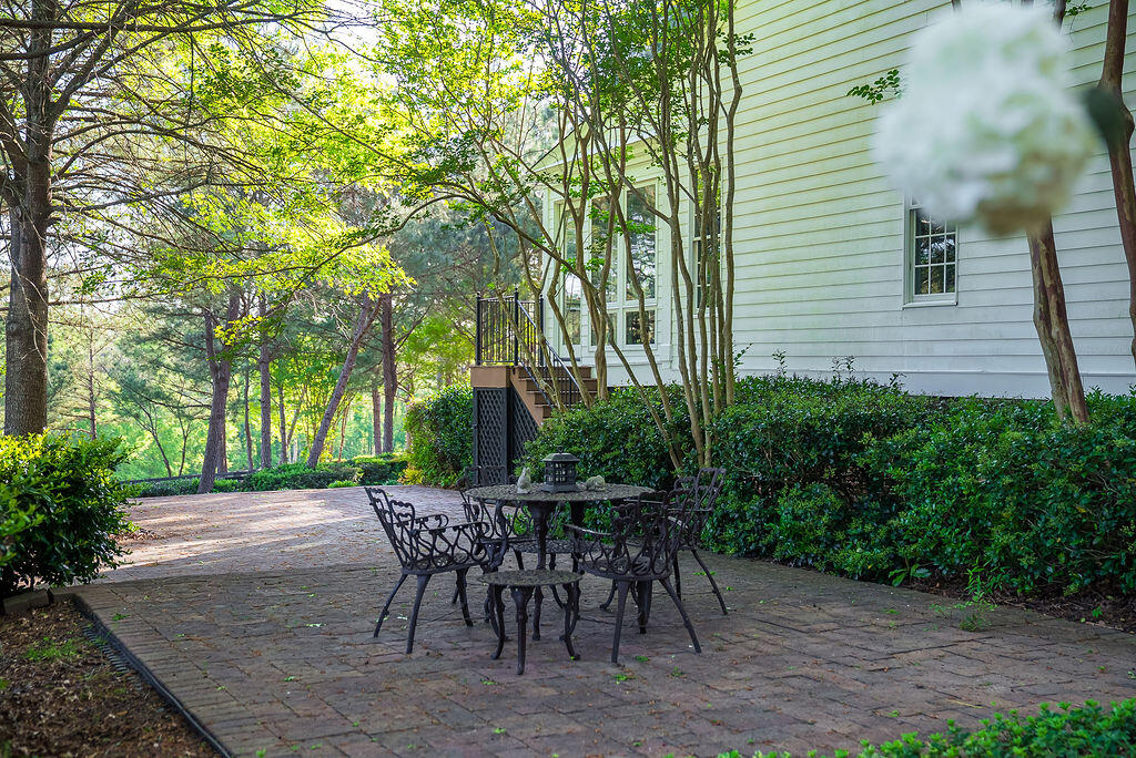 275 Homeward Bound Drive