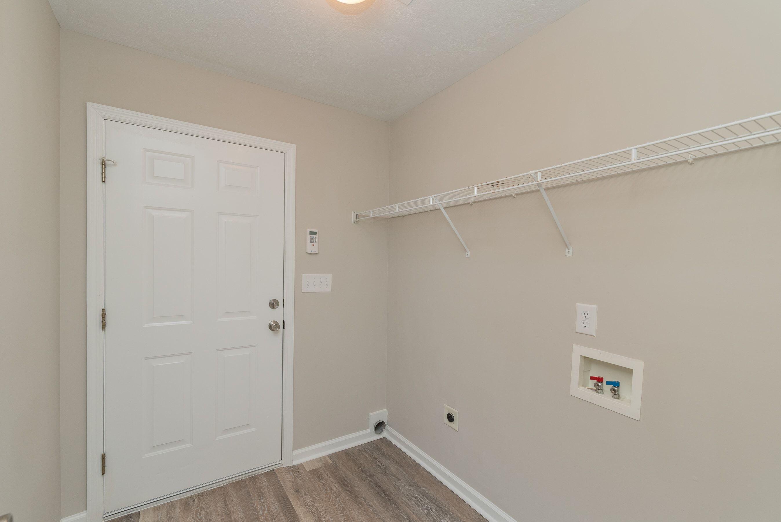 137 Swallow Lake Drive
