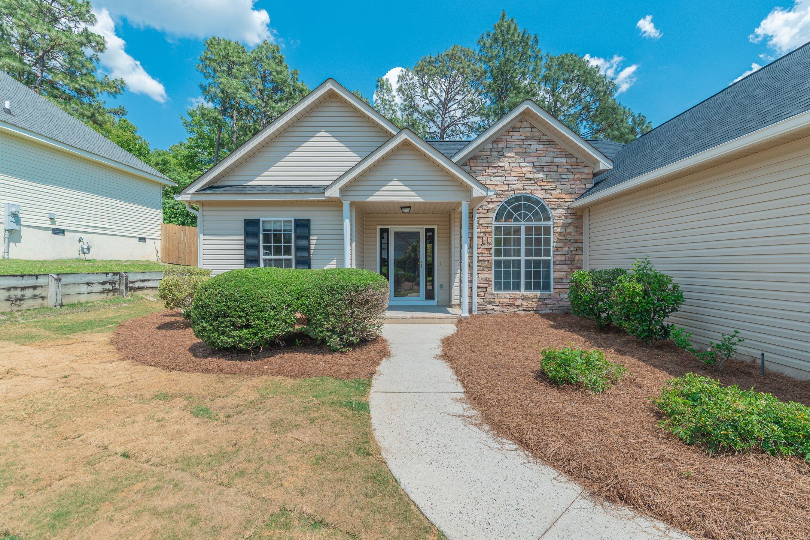 137 Swallow Lake Drive