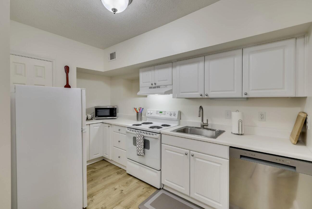 1039 Clark Road SW