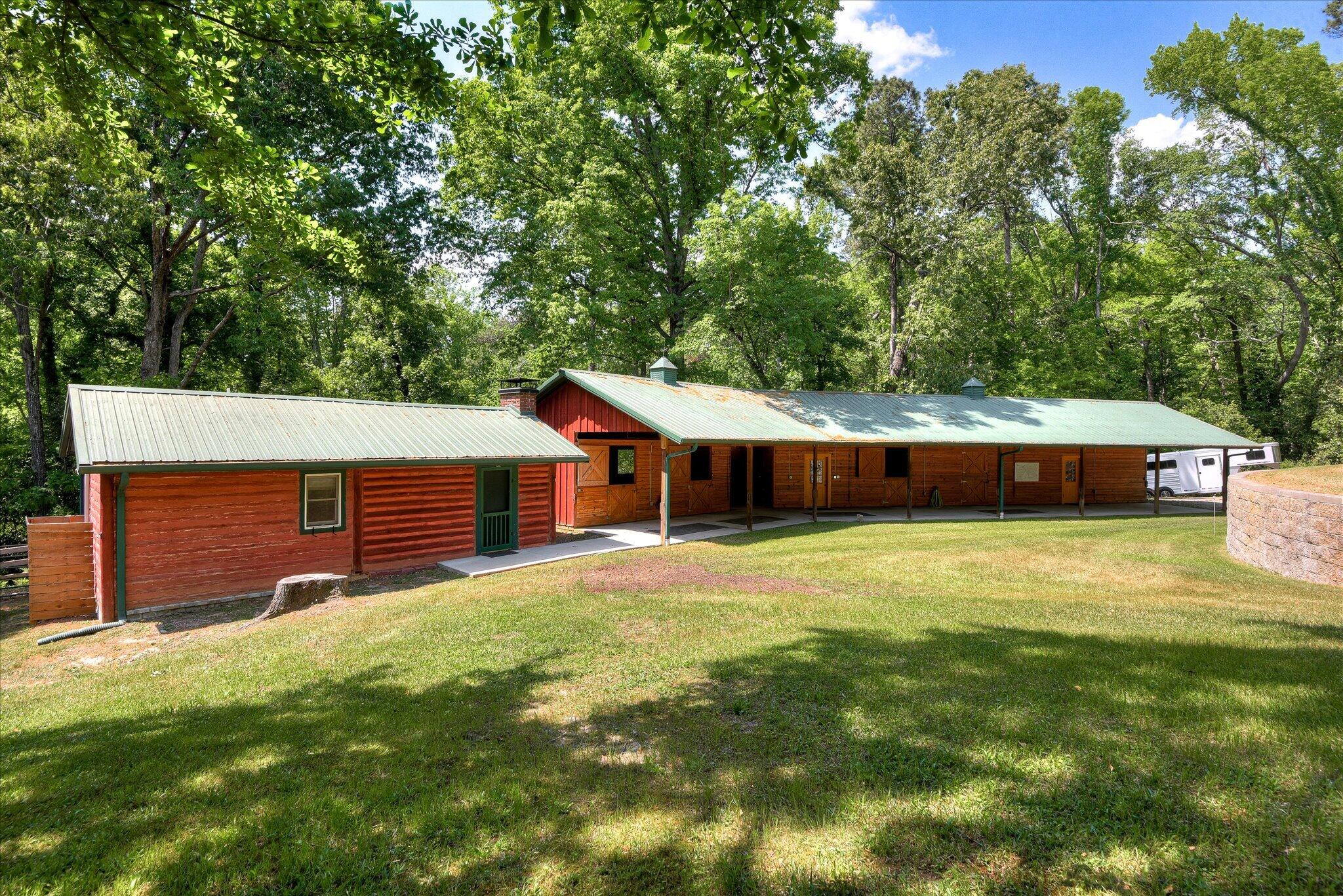1039 Clark Road SW