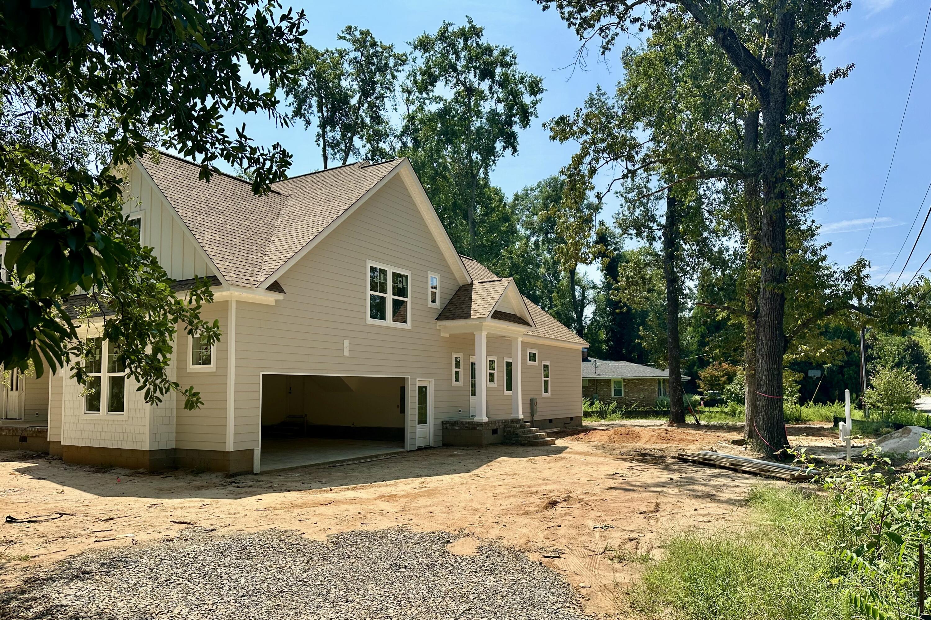 410 Kershaw Place SE