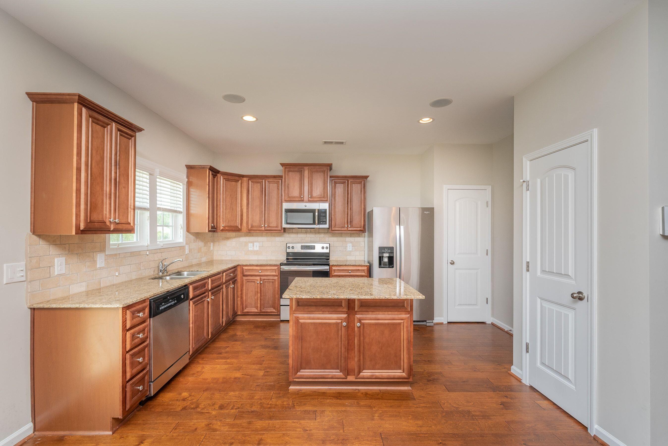 737 Jericho Court