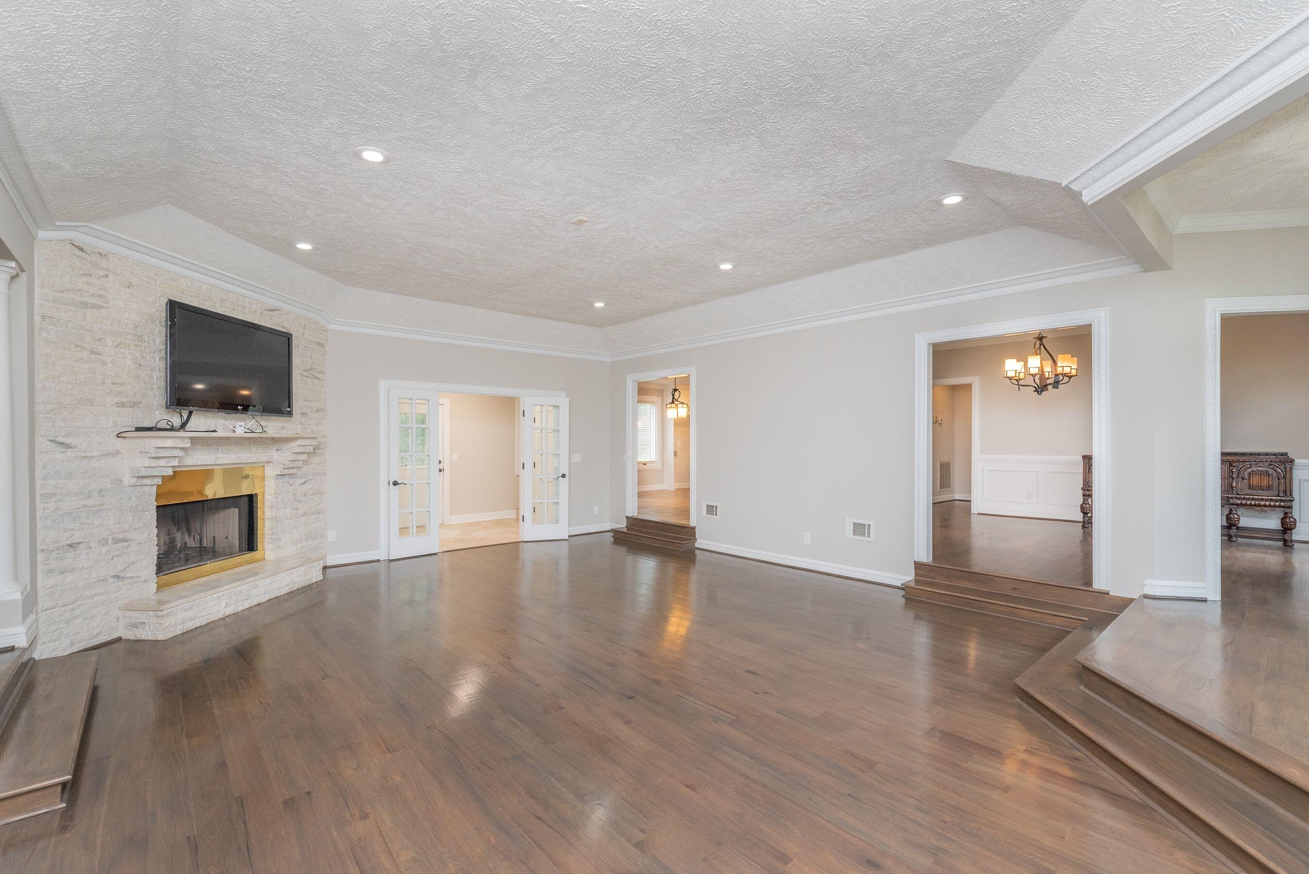 42 Shadow Rock Drive