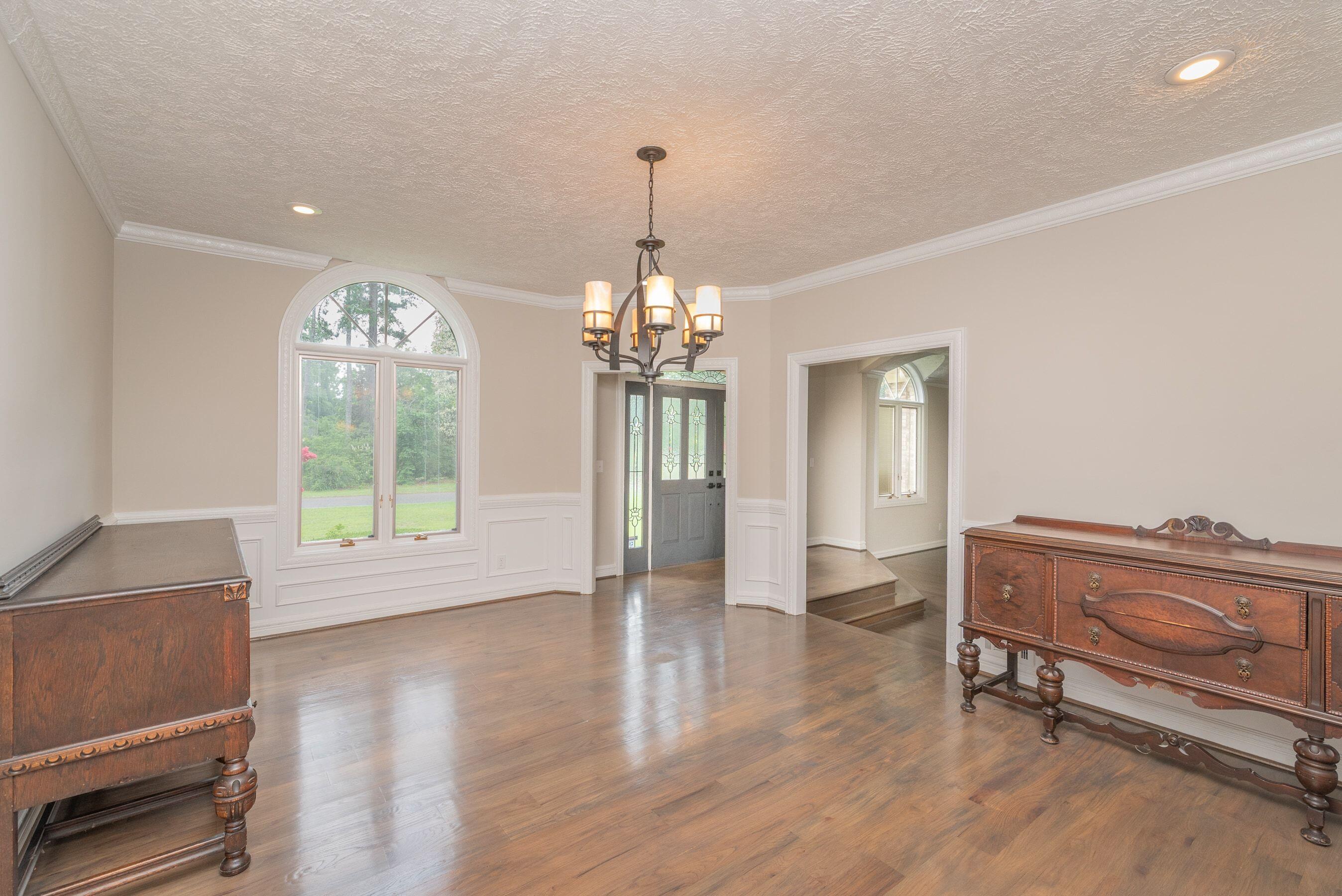 42 Shadow Rock Drive