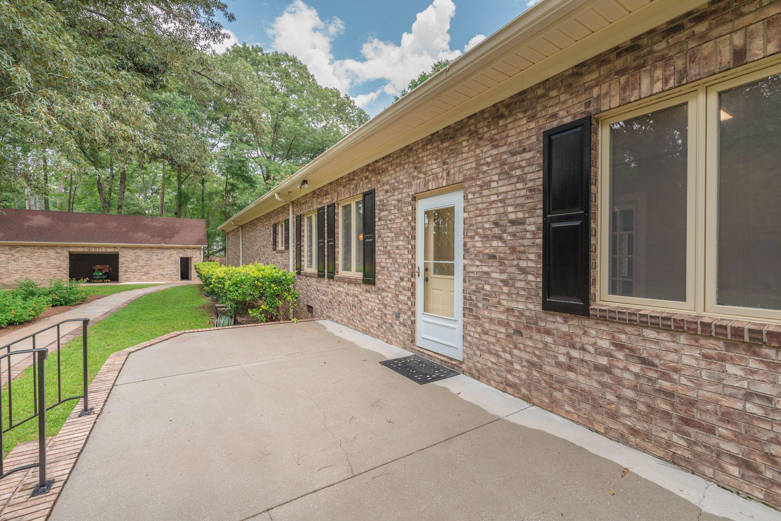 42 Shadow Rock Drive