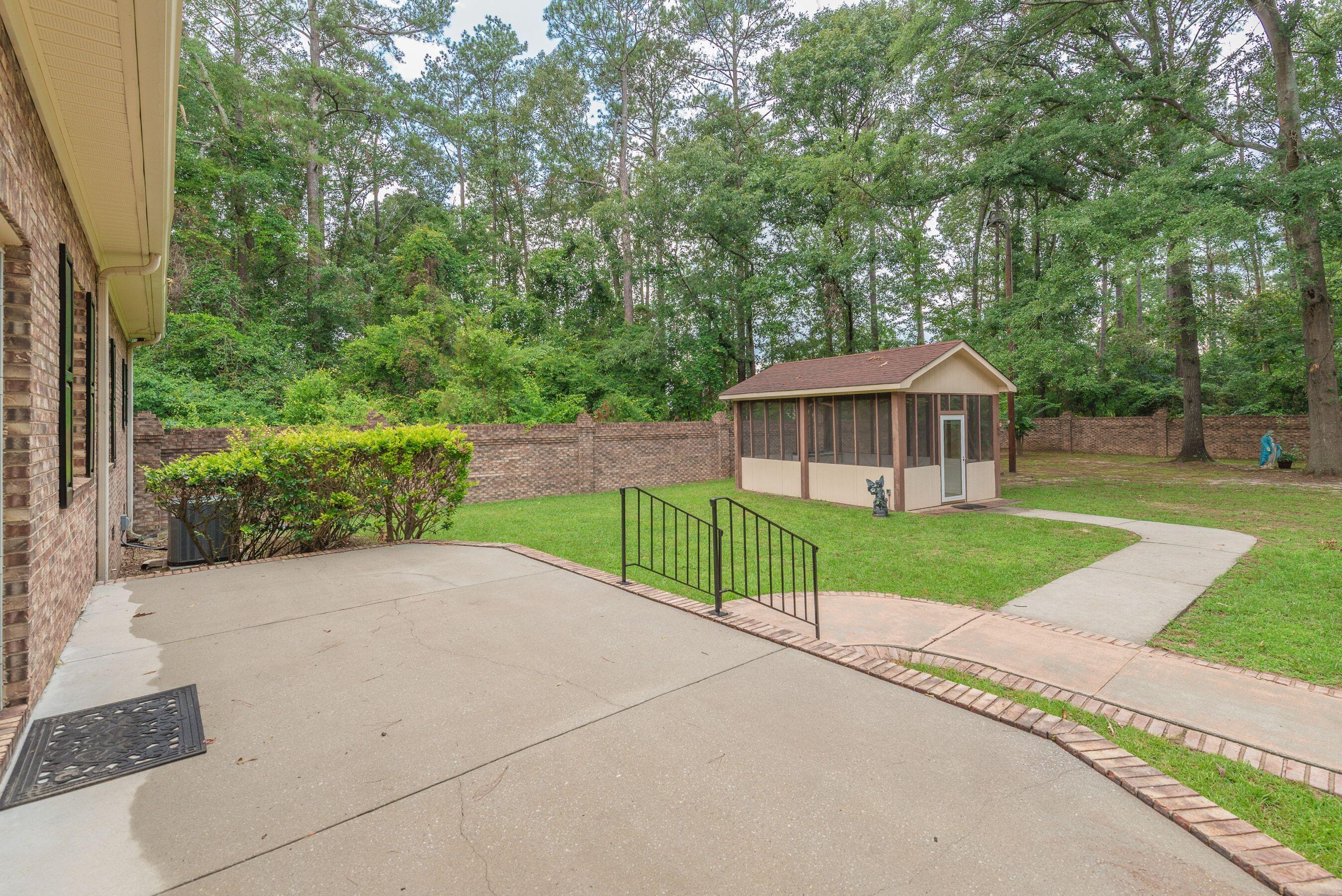 42 Shadow Rock Drive