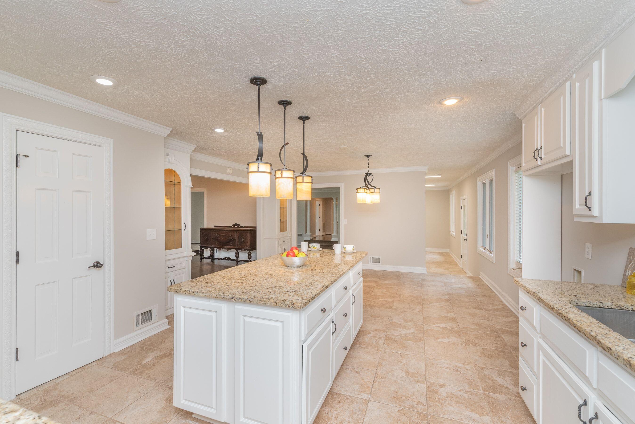42 Shadow Rock Drive