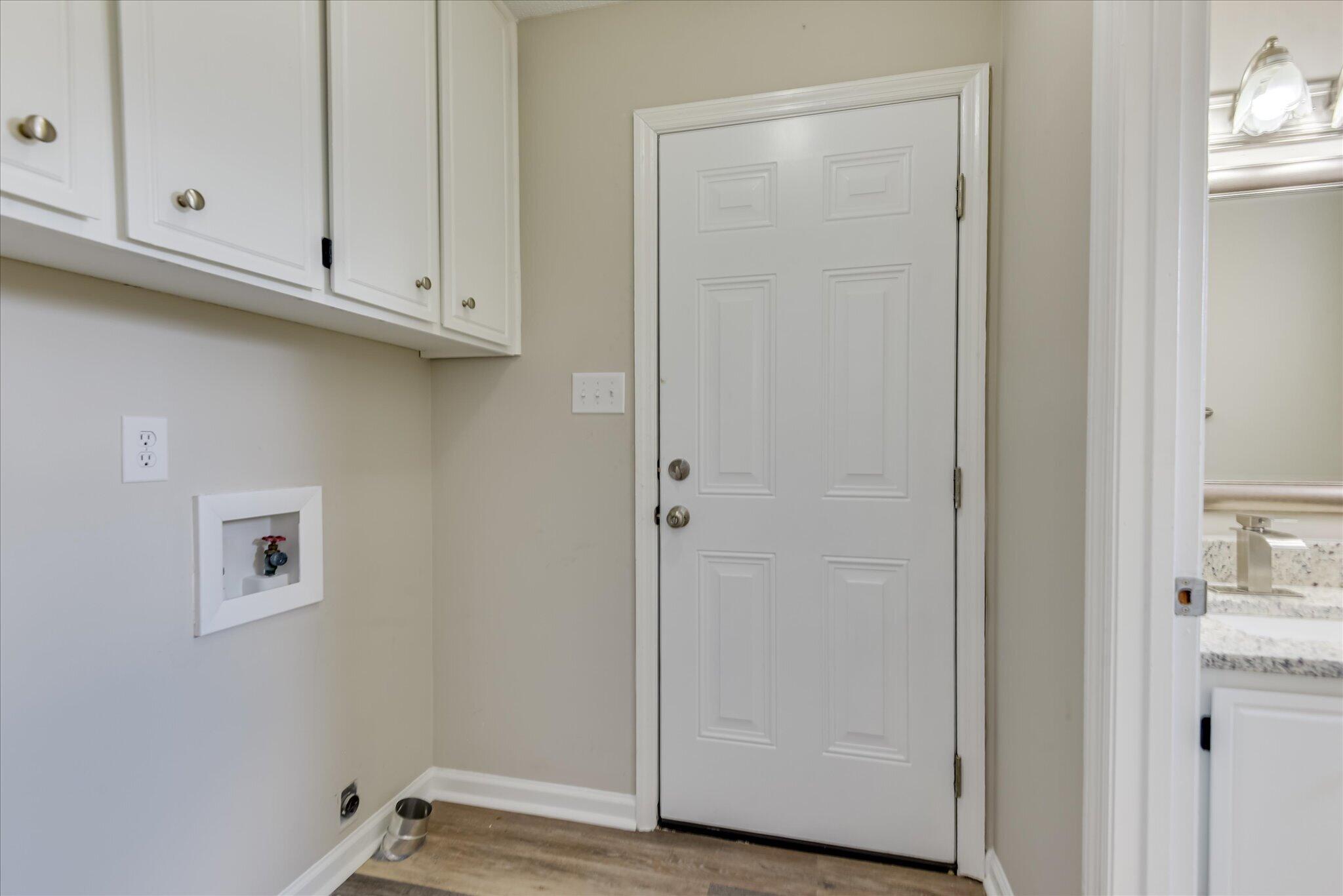 114 Robinwood Drive