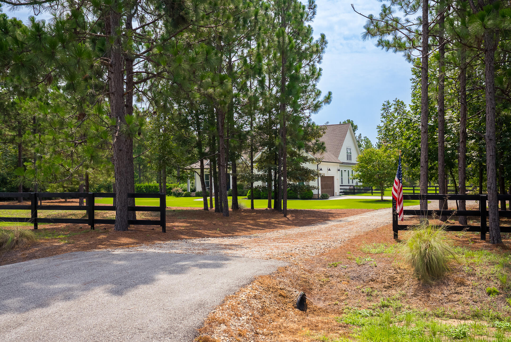 5041 Barrington Farms Drive