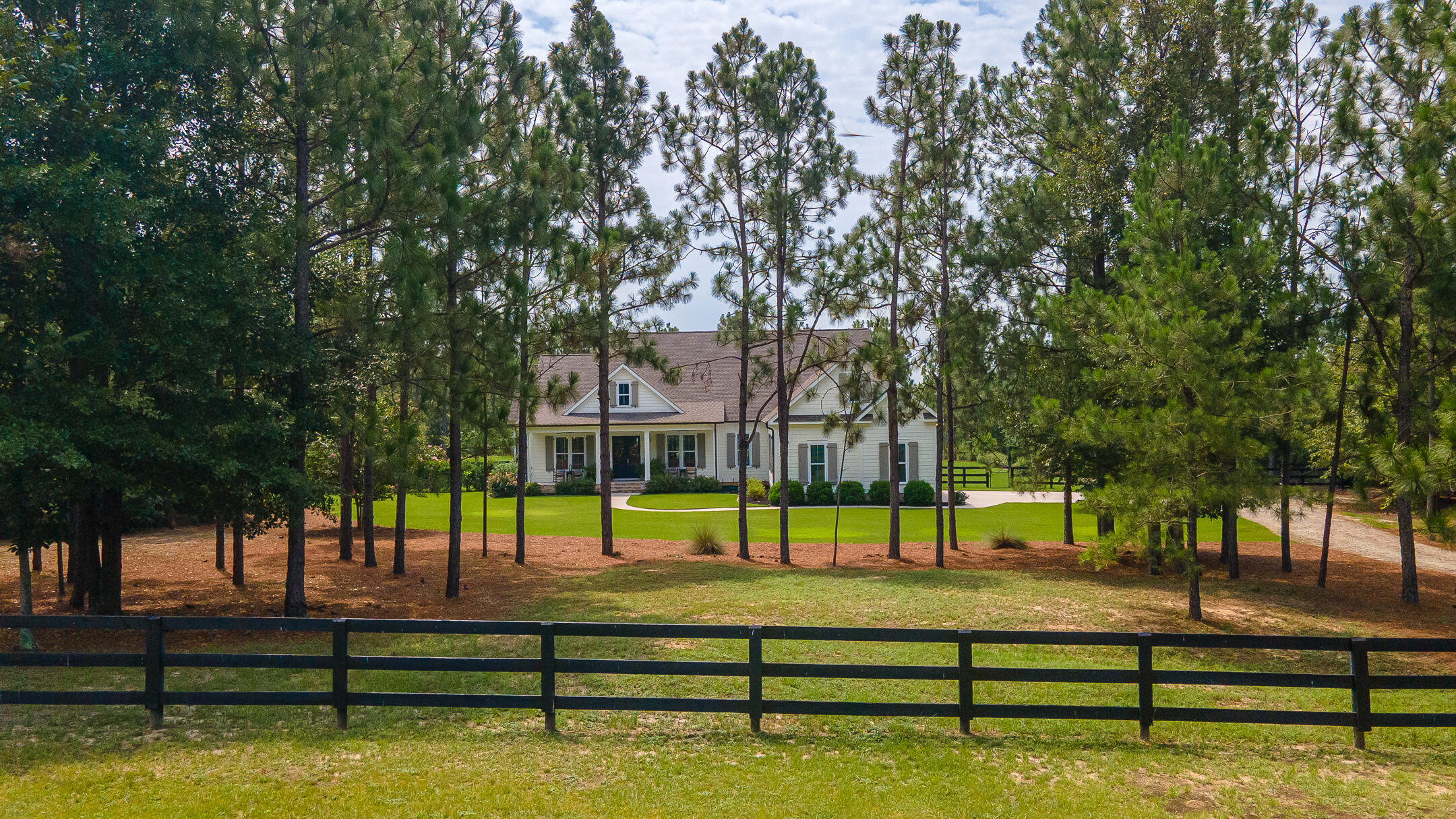 5041 Barrington Farms Drive