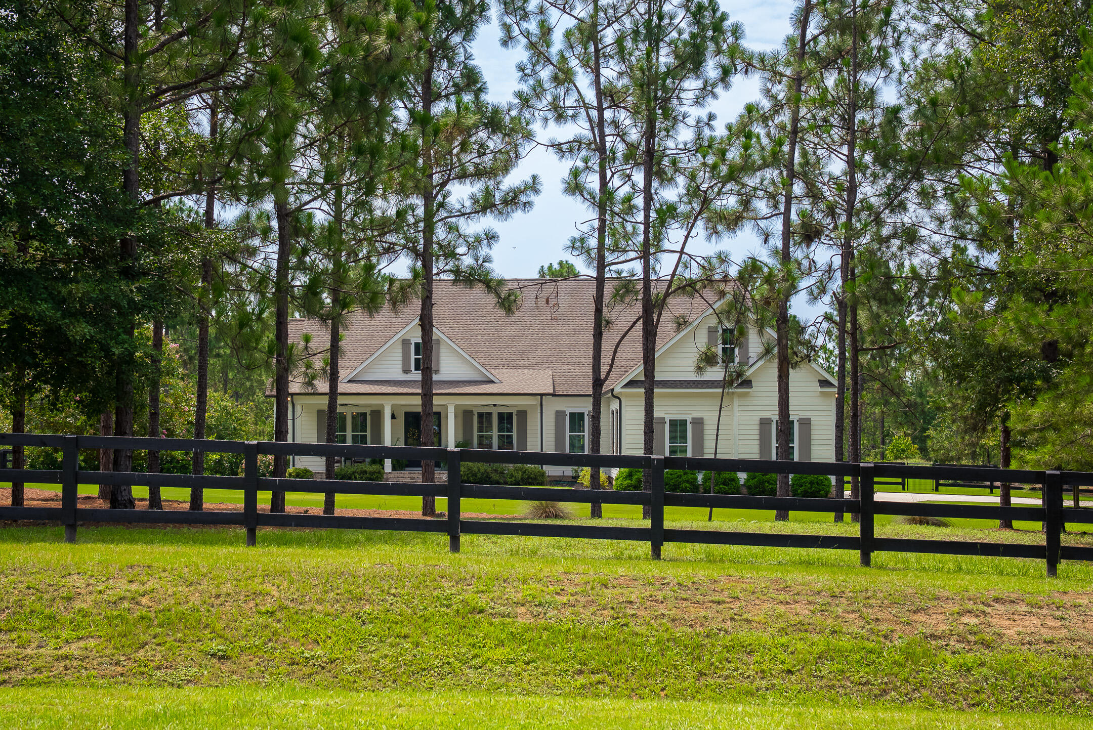 5041 Barrington Farms Drive