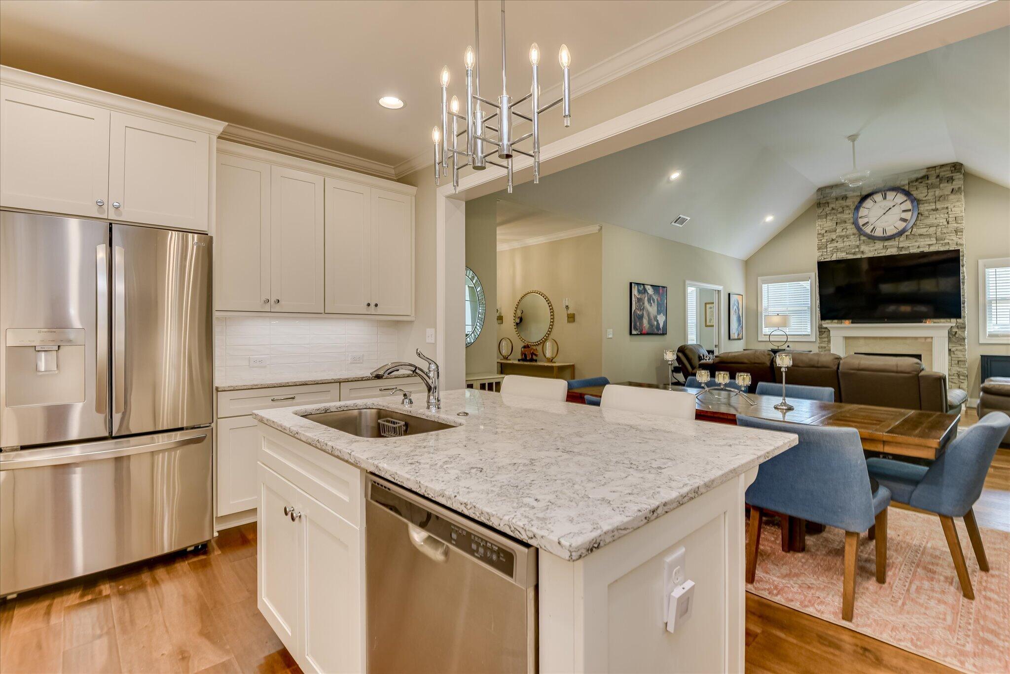 132 Pinyon Pine Loop