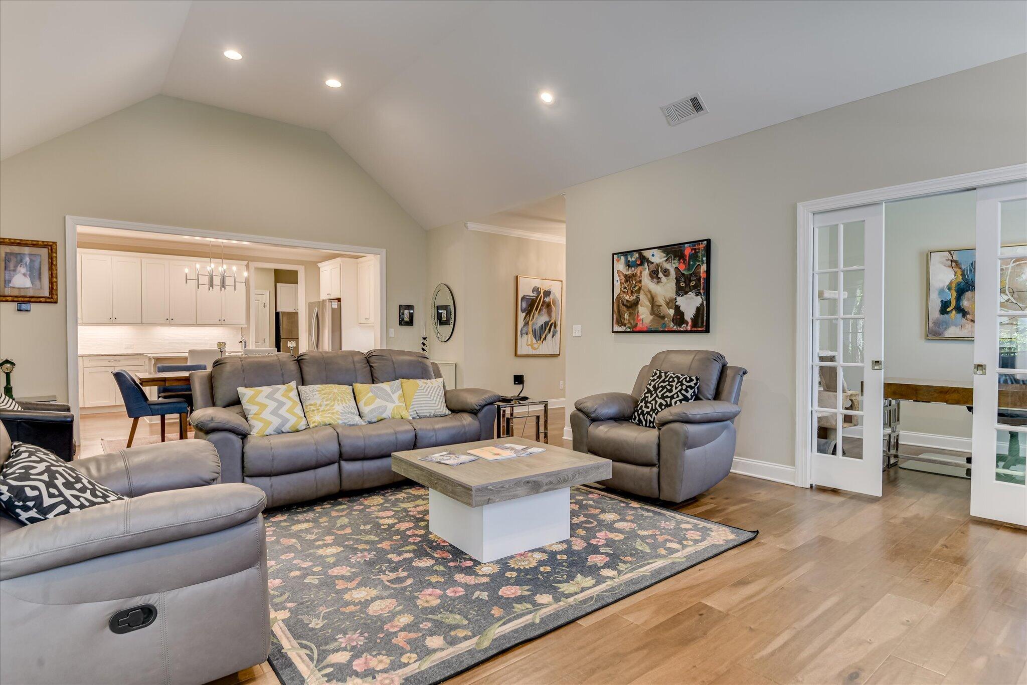 132 Pinyon Pine Loop