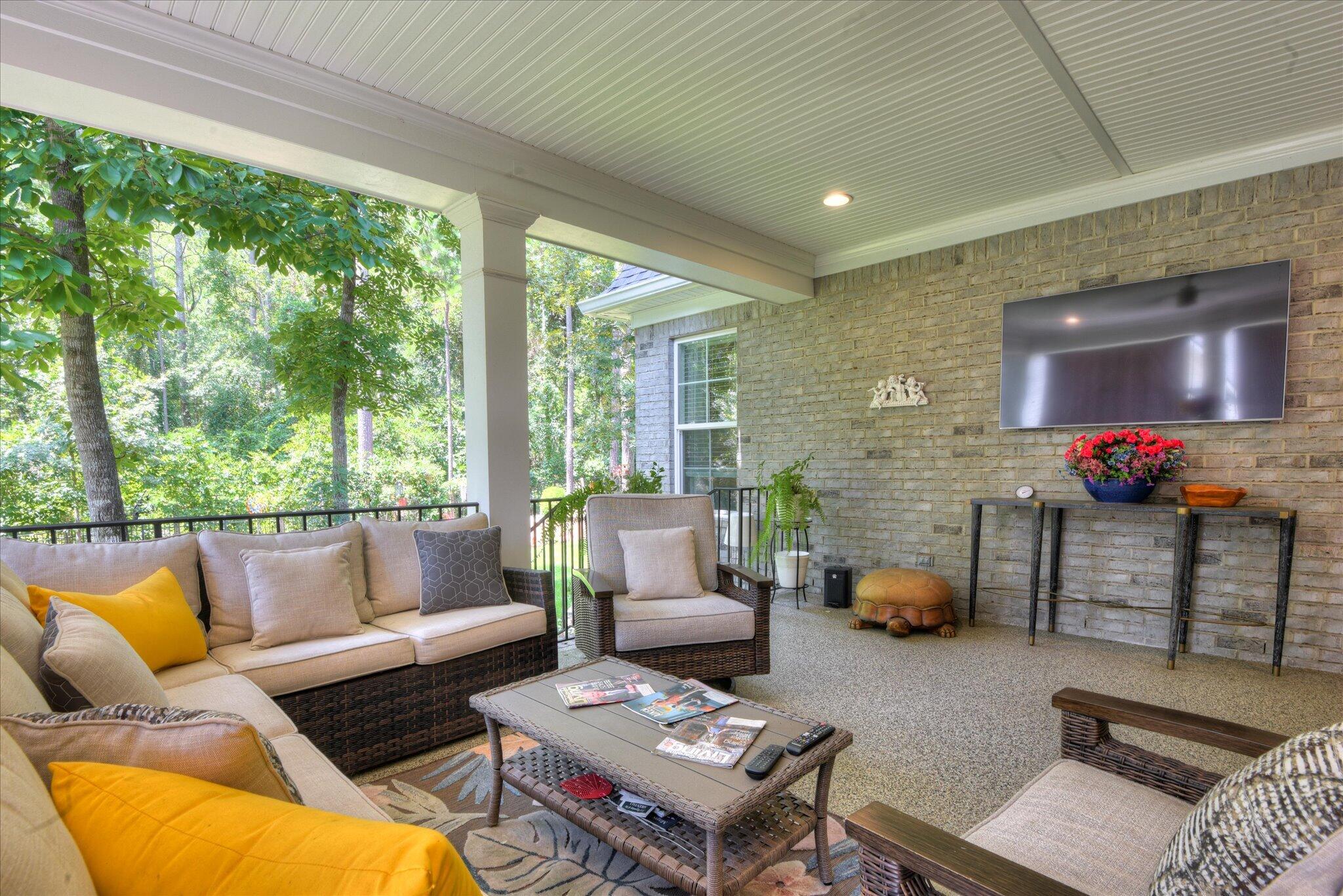 132 Pinyon Pine Loop