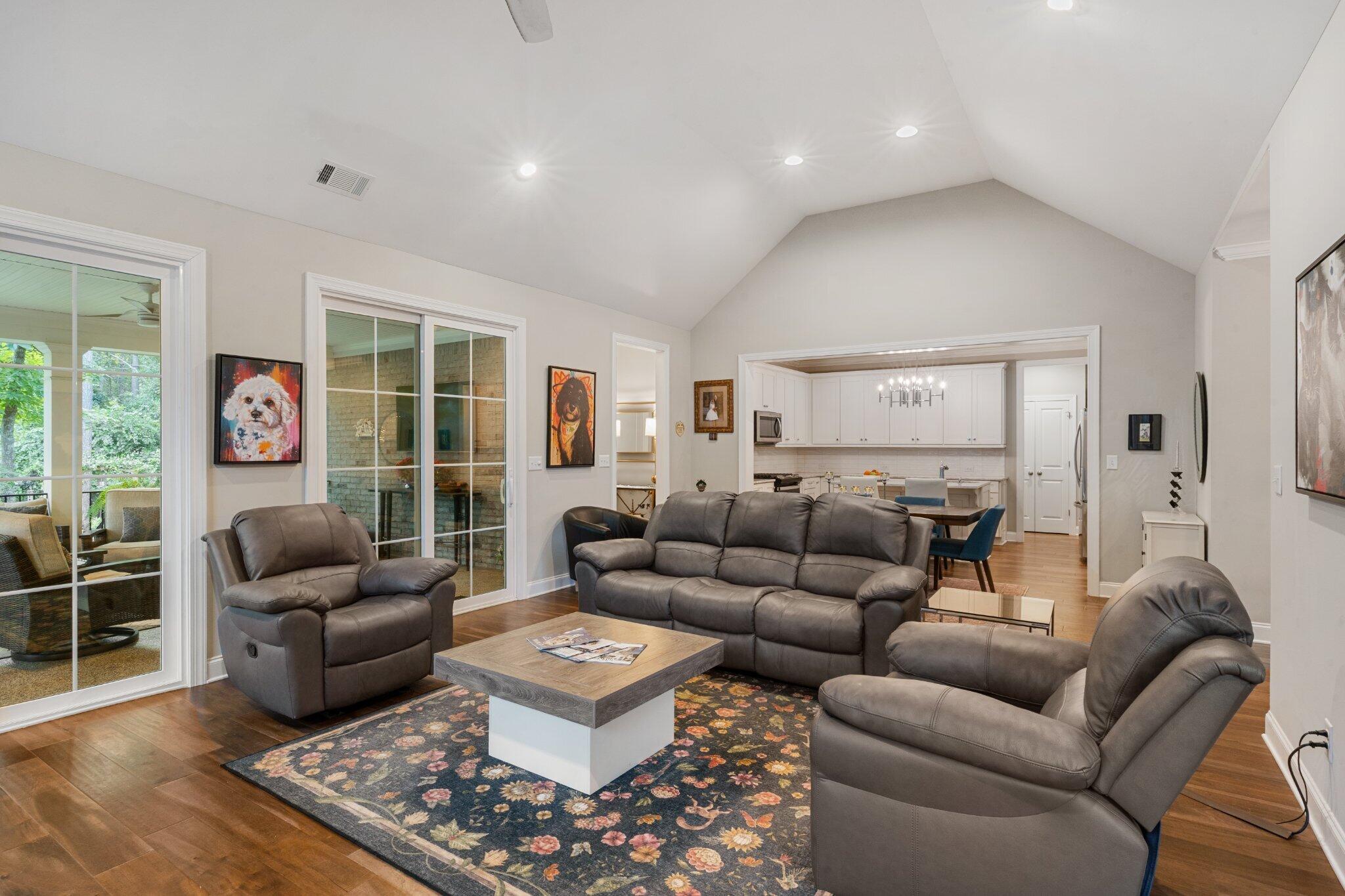 132 Pinyon Pine Loop