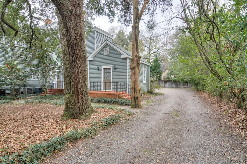 105 Florence Street, 103