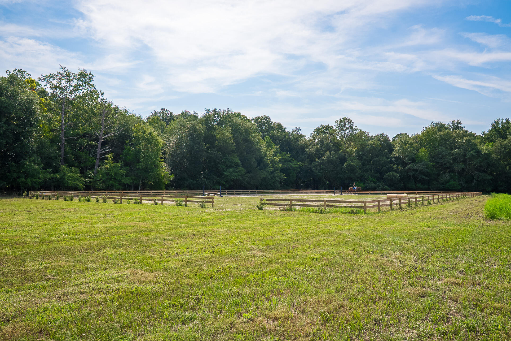 2122 New Holland Road