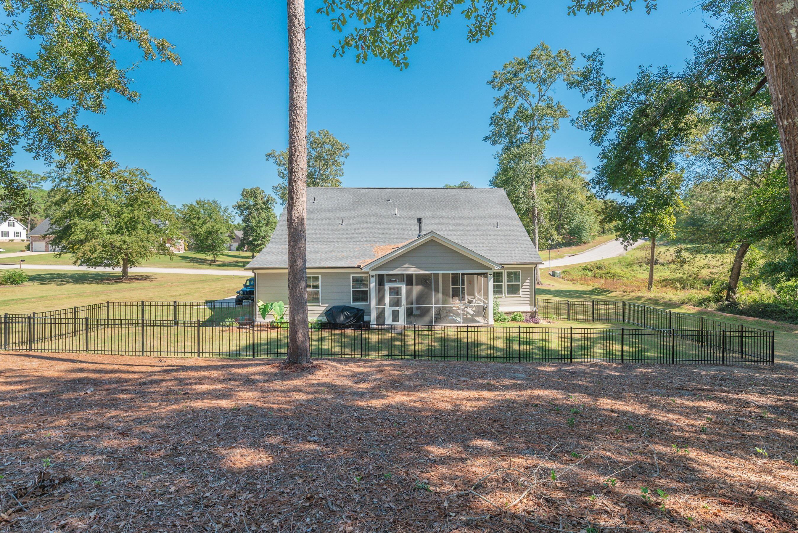 1099 Birdie Place