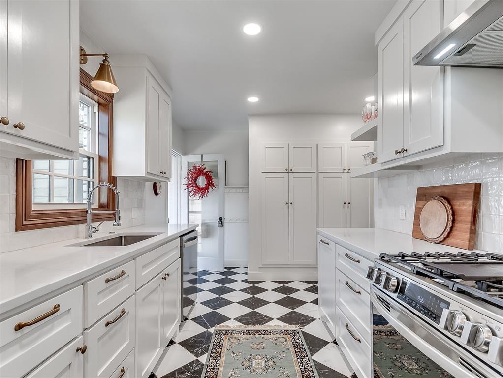 2117 NW 25th Street