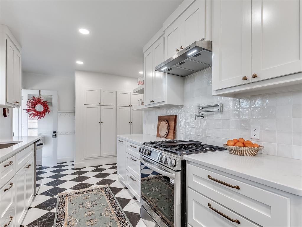 2117 NW 25th Street