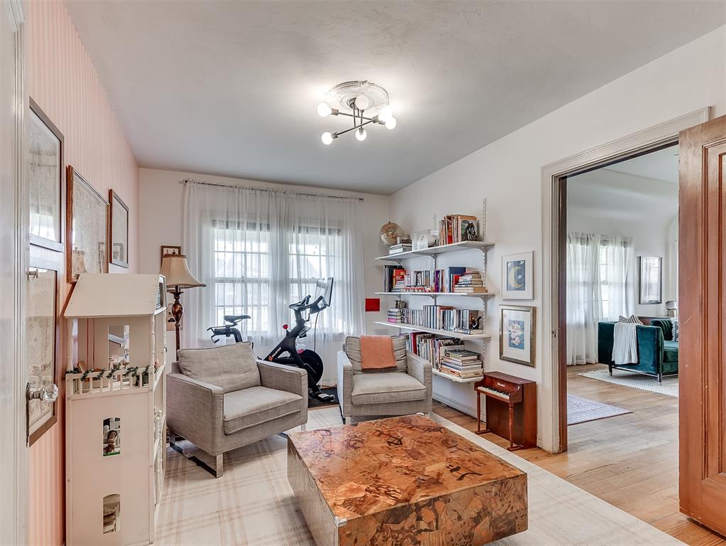 2117 NW 25th Street