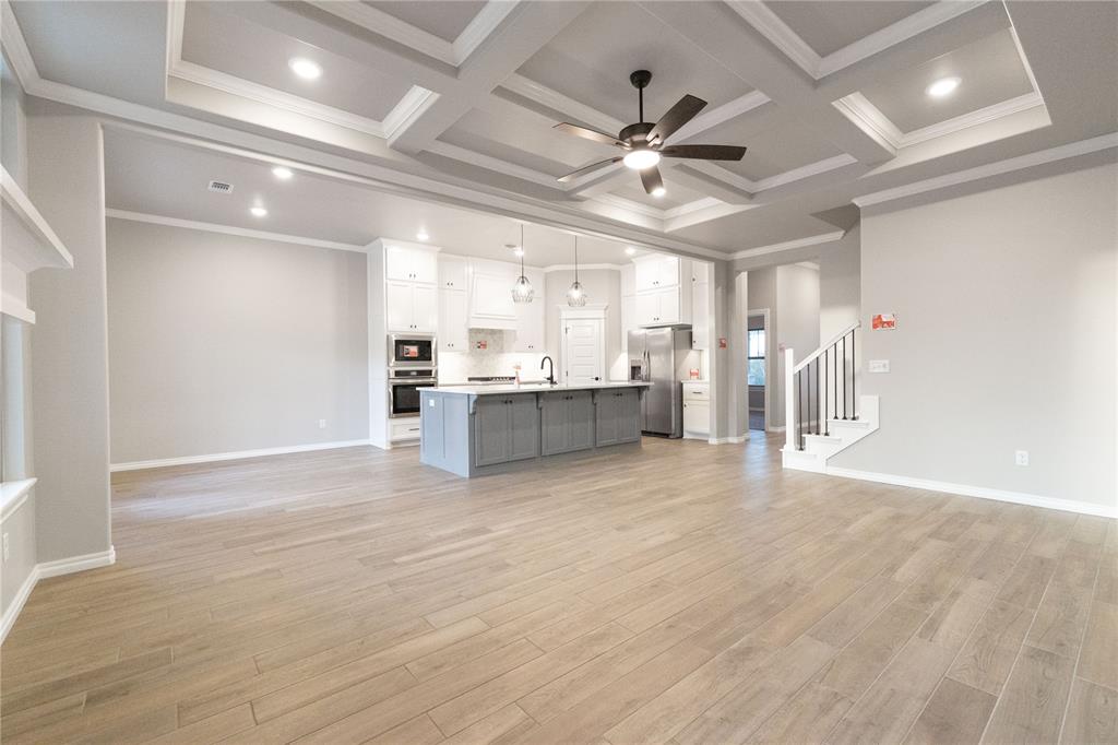 14033 Magnolia Lane