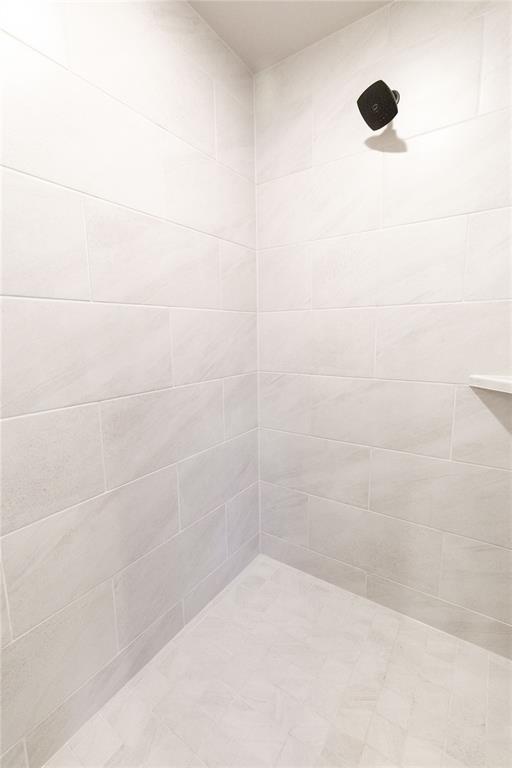 14033 Magnolia Lane