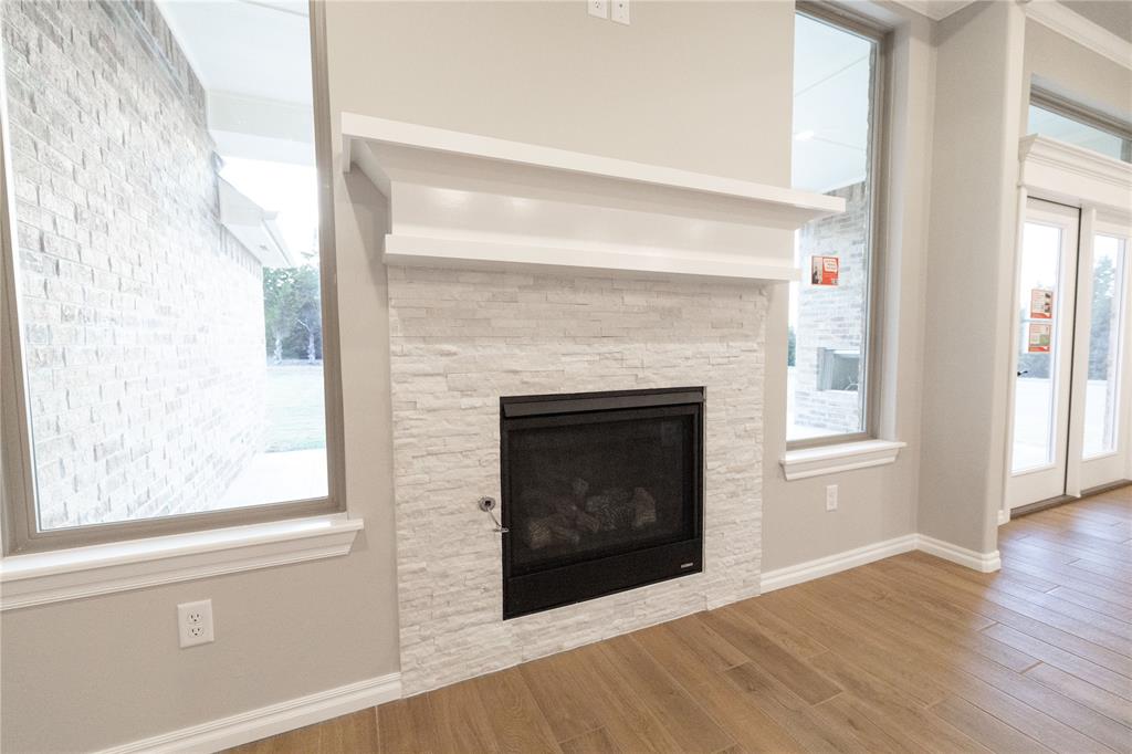 14033 Magnolia Lane