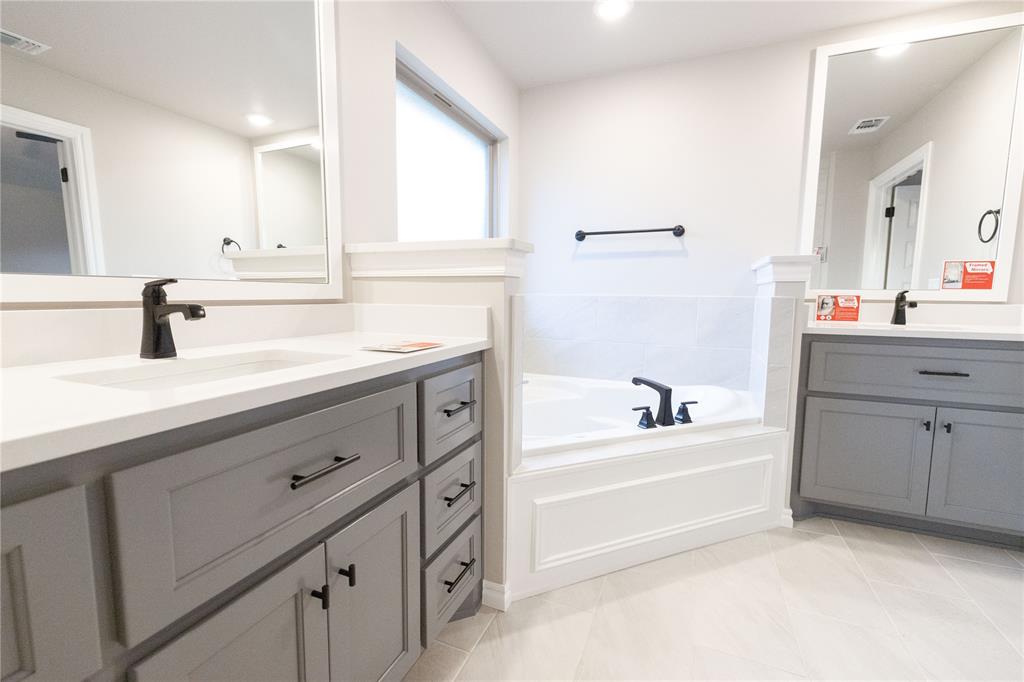 14033 Magnolia Lane