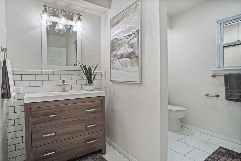 3016 Rock Ridge Place