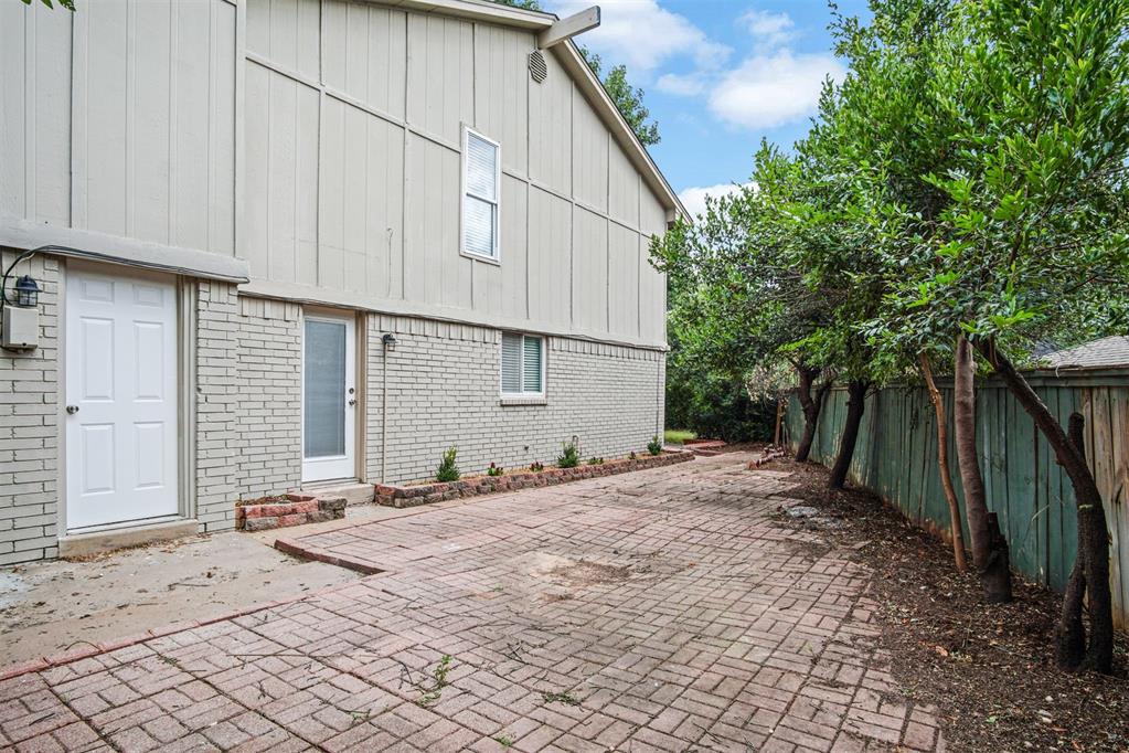3016 Rock Ridge Place