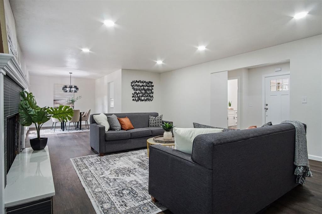 3016 Rock Ridge Place