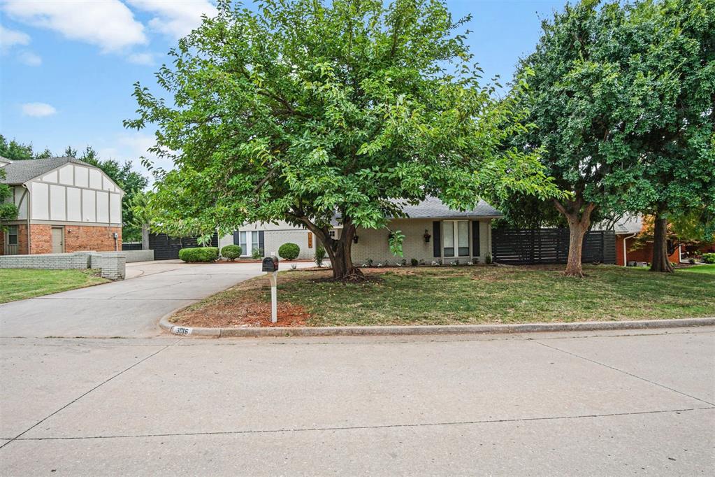 3016 Rock Ridge Place