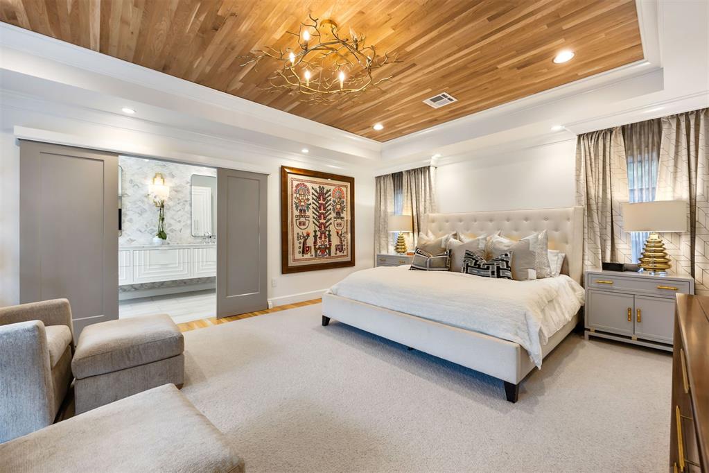 1707 Huntington Avenue