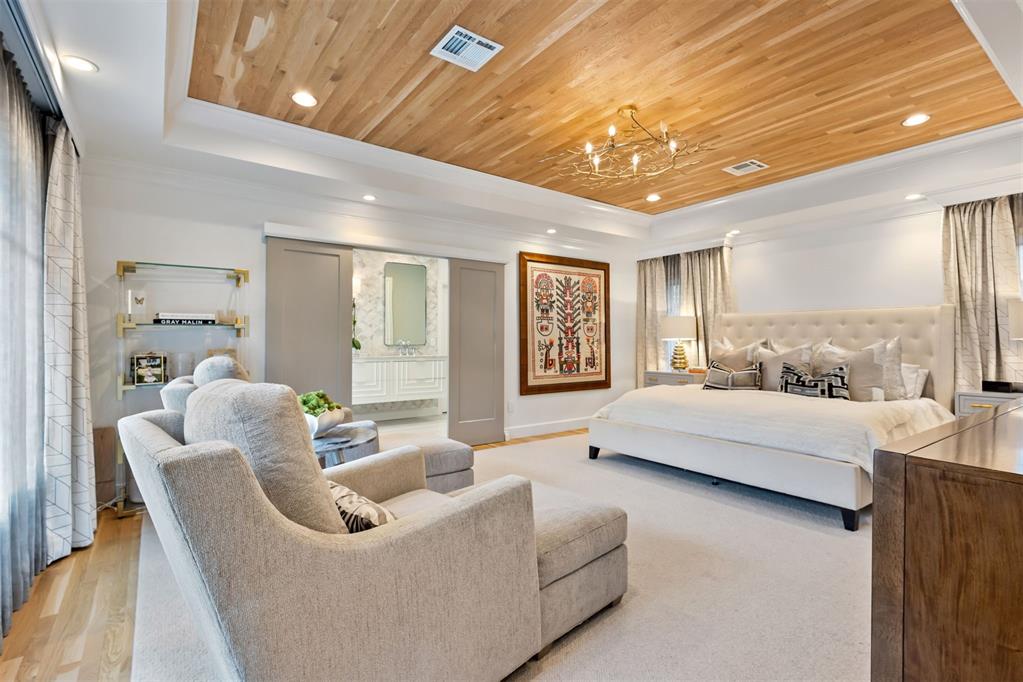 1707 Huntington Avenue