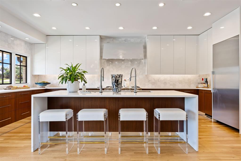 1707 Huntington Avenue