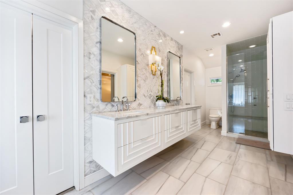 1707 Huntington Avenue