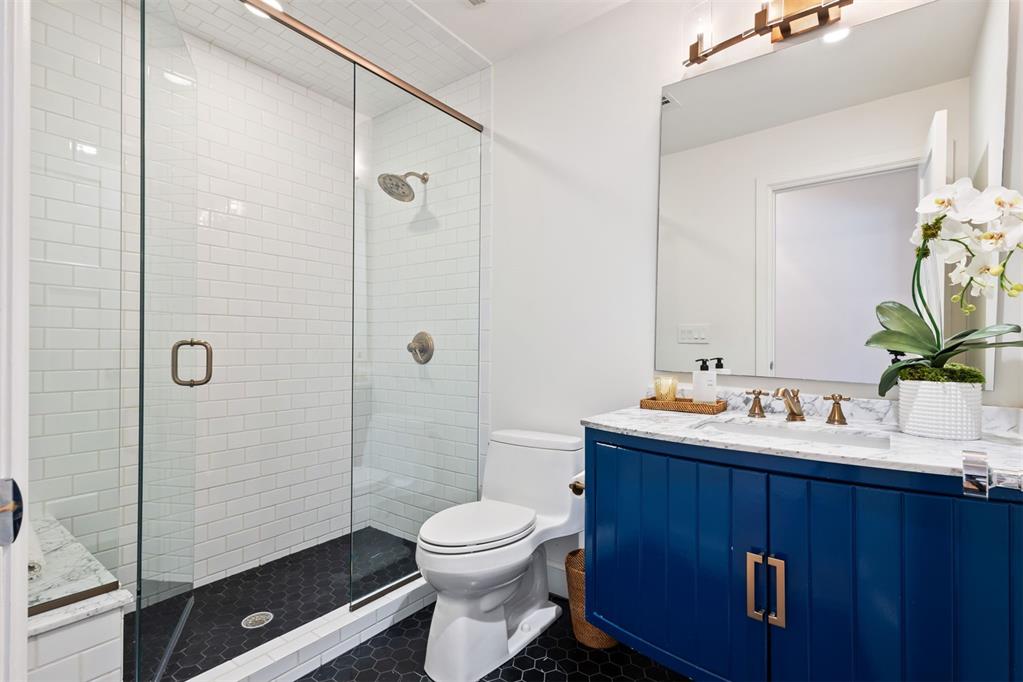 1707 Huntington Avenue
