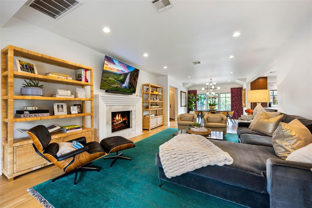 1707 Huntington Avenue