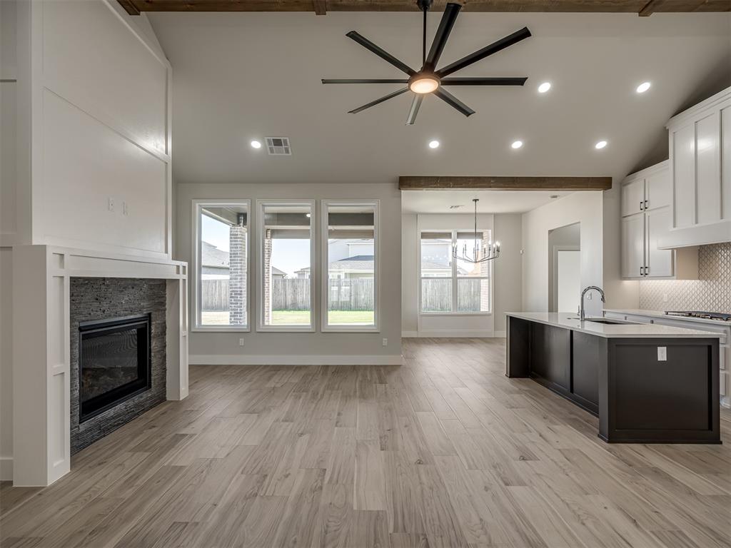 15204 Clubhouse Drive