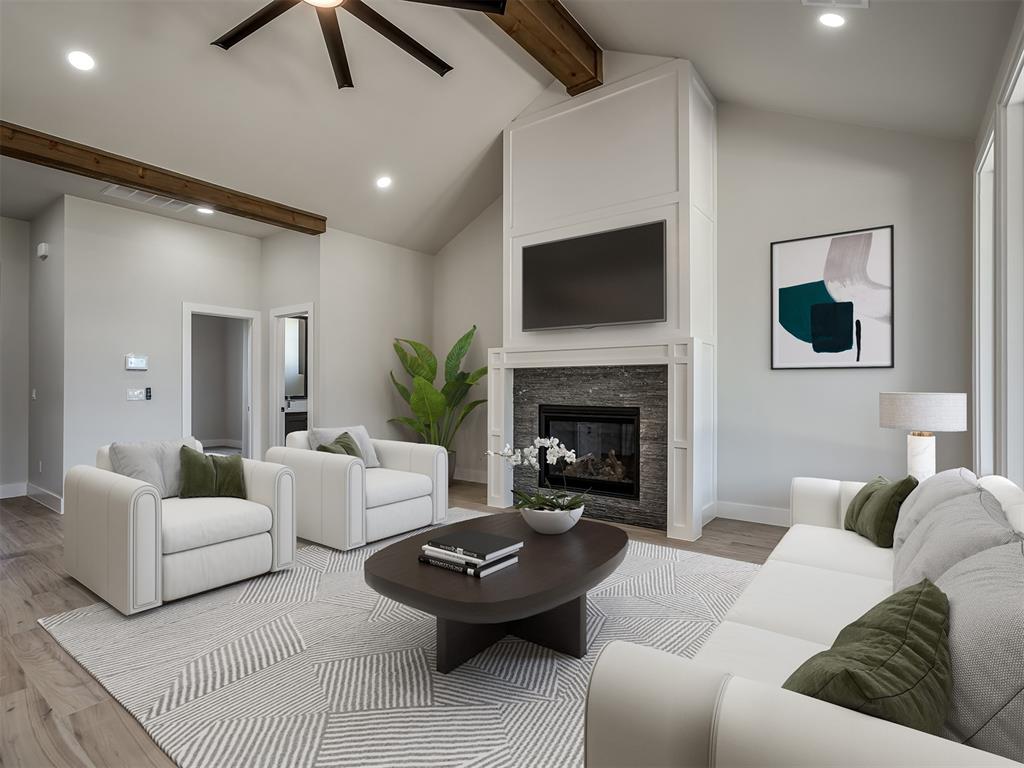 15204 Clubhouse Drive